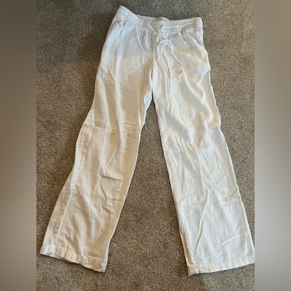 White flowy cover up pants or everyday pants